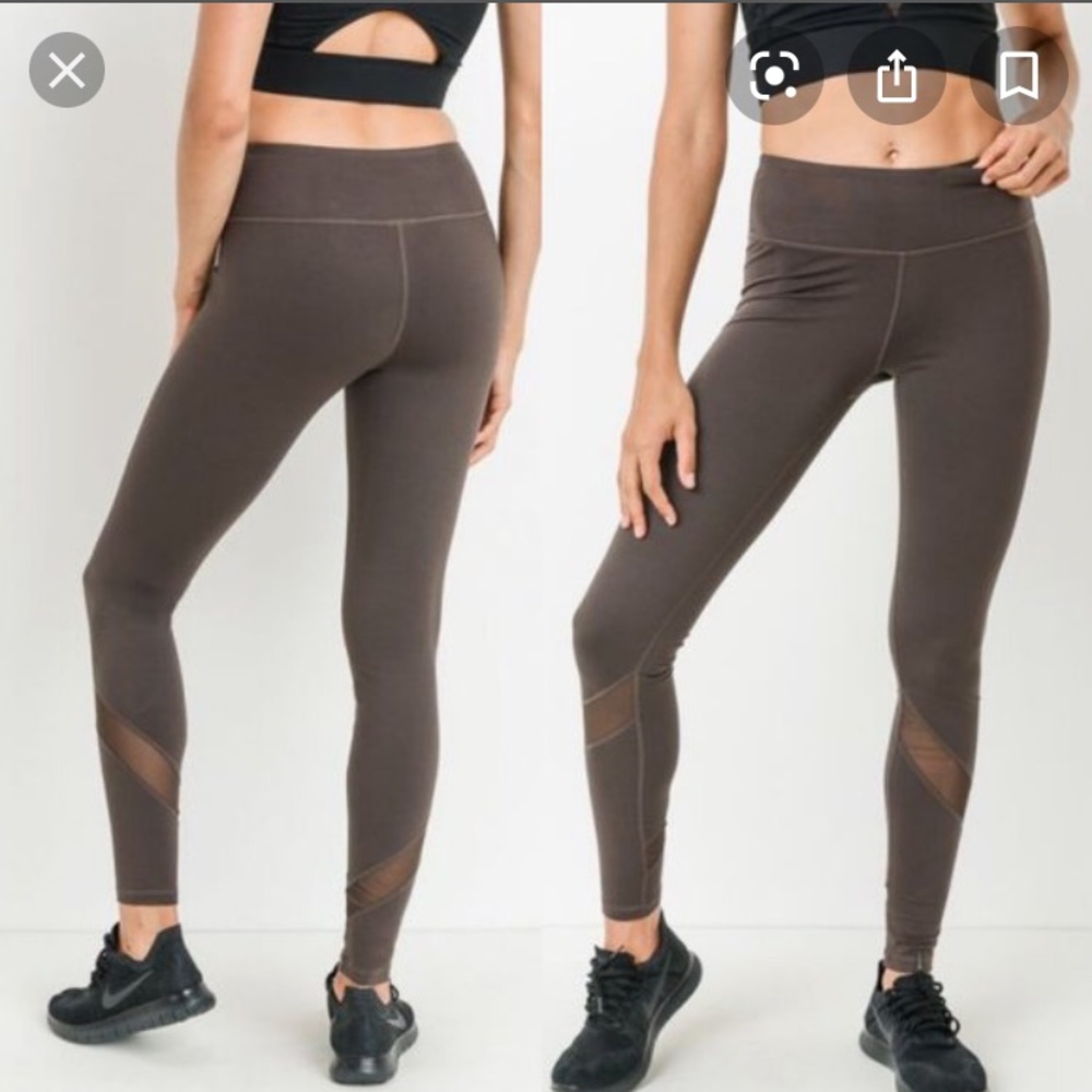 Mono B Black Cropped Yoga Leggings M